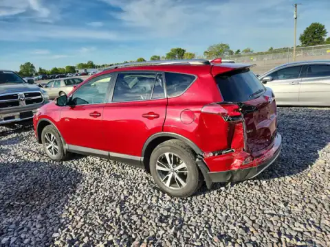 JTMRFREV7JD247542 — 2018 Toyota RAV4, фото 2 с аукциона Copart, БОКОВАЯ ЧАСТЬ
