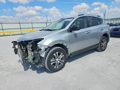 2T3ZFREV2JW517988 — 2018 Toyota RAV4, წინა ნაწილი (Front End), ფოტოები შეკეთებამდე