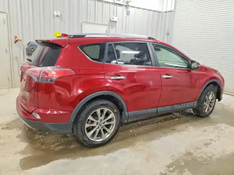 JTMDFREV6JD221928 — 2018 Toyota RAV4, zdjęcie 3 z Copart, Przód