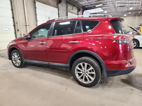 2T3YFREVXJW418119 — 2018 Toyota RAV4, zdjęcie 2 z Copart, Przód
