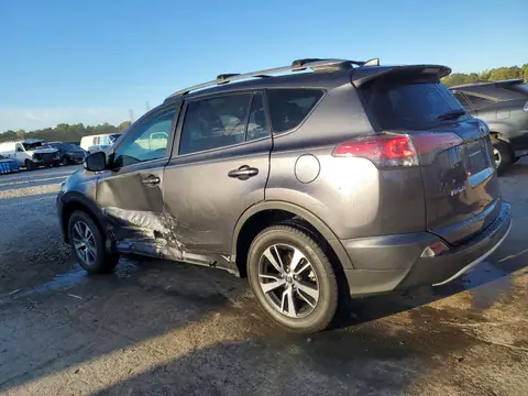 JTMWFREVXJJ724288 — 2018 Toyota RAV4, zdjęcie 2 z Copart, Bok