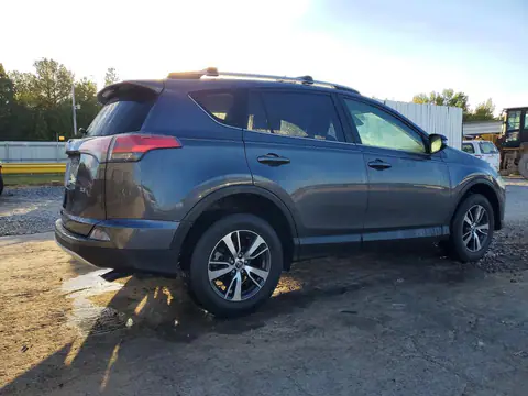 JTMWFREVXJJ724288 — 2018 Toyota RAV4, zdjęcie 3 z Copart, Bok