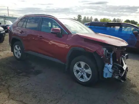 2T3P1RFVXKC032974 — 2019 Toyota RAV4, zdjęcie 4 z Copart 25.09.2026, Przód