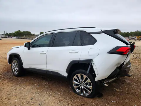 2T3C1RFV4KC028708 — 2019 Toyota RAV4, фото 2 с аукциона Copart, ЗАДНЯЯ ЧАСТЬ
