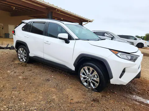 2T3C1RFV4KC028708 — 2019 Toyota RAV4, фото 4 с аукциона Copart, ЗАДНЯЯ ЧАСТЬ