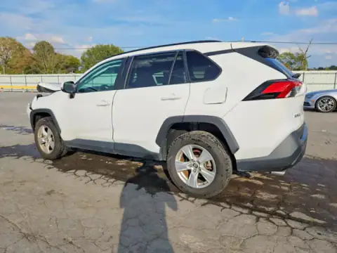 2T3P1RFV3LC106687 — 2020 Toyota RAV4, фото 2 з Copart, Передня частина