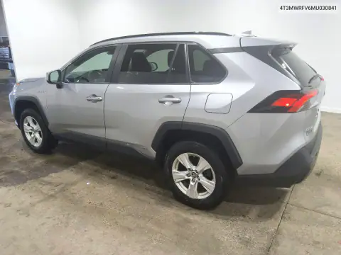 4T3MWRFV6MU030841 — 2021 Toyota RAV4, zdjęcie 2 z Copart 27.10.2026, Bok