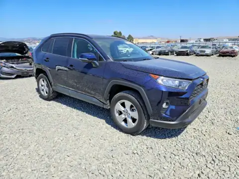 2T3W1RFV7MW126128 — 2021 Toyota RAV4, photo 4 from Copart 22.10.2026, Rear end
