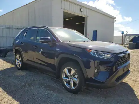 2T3B6RFV9MW019615 — 2021 Toyota RAV4, photo 4 from Copart 21.10.2026, Rear end