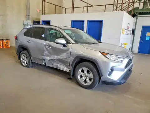 2T3P1RFV9MC188278 — 2021 Toyota RAV4, foto 4 de Copart, Lateral