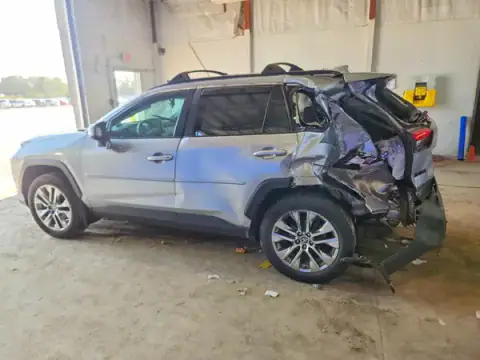 2T3A1RFV6MC177714 — 2021 Toyota RAV4, foto 2 de Copart, Lateral