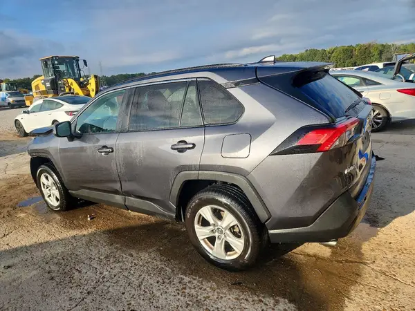 2T3W1RFV8MC101630 — 2021 Toyota RAV4, photo 2 from Copart, Front end