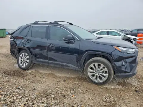 2T3C1RFV5SW440439 — 2025 Toyota RAV4, zdjęcie 4 z Copart 15.10.2026, Tył