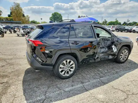 2T3A1RFV0SW605420 — 2025 Toyota RAV4, foto 3 de Copart, Lateral
