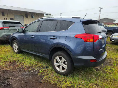 2014 Toyota RAV4 VIN JTMYFREV9ED033153 фото 2