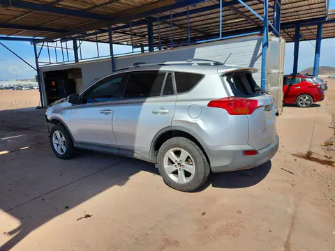 2T3RFREV0EW139997 — 2014 Toyota RAV4, zdjęcie 2 z Copart 20.10.2026, Przód