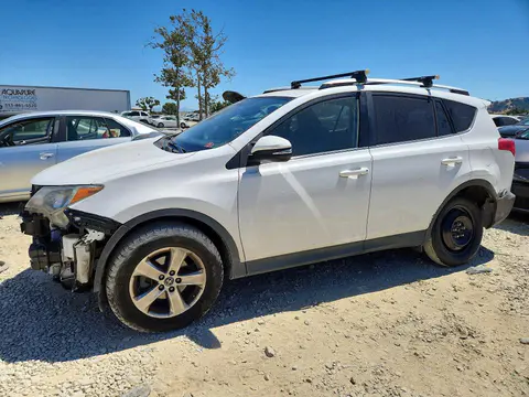 2015 Toyota RAV4 VIN JTMRFREV6FD109000 фото 1