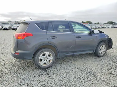 JTMZFREV8FJ052669 — 2015 Toyota RAV4, photo 3 from Copart 19.10.2026, Front end