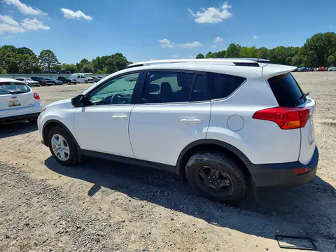 2T3ZFREV5FW135252 — 2015 Toyota RAV4, zdjęcie 2 z Copart 14.10.2026, Bok