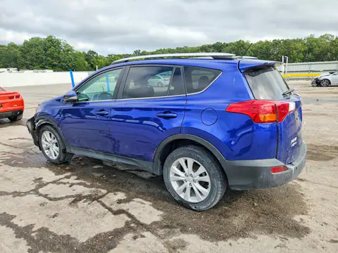 2T3DFREV2FW333104 — 2015 Toyota RAV4, photo 2 from Copart 30.09.2026, Front end