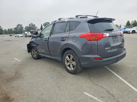 2015 Toyota RAV4 VIN JTMWFREV7FD069612 фото 2