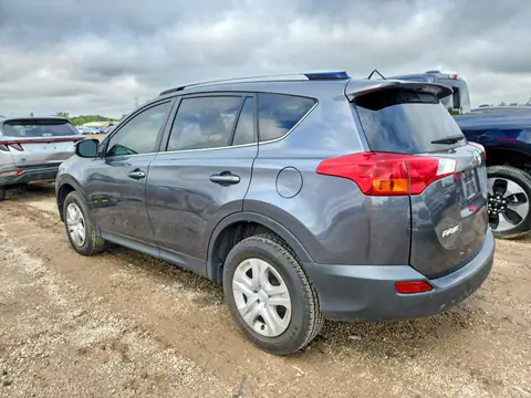 JTMZFREVXFD058097 — 2015 Toyota RAV4, фото 2 з Copart 06.10.2026, Механічні пошкодження