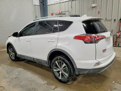 2T3RFREVXGW443843 — 2016 Toyota RAV4, photo 2 from Copart 30.09.2026, Front end
