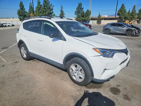 JTMZFREVXGD086404 — 2016 Toyota RAV4, ფოტო 4, Copart 29.09.2026, უკანა ნაწილი