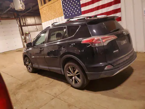 2016 Toyota RAV4 VIN 2T3RFREV1GW425666 фото 2