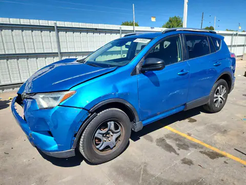 JTMZFREV2HJ124145 Toyota RAV4 2017 — uszkodzenie Przód, zdjęcie przed naprawą