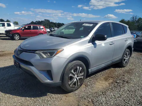2T3ZFREV2HW403466 — 2017 Toyota RAV4, Мелкие вмятины и царапины (Minor Dent/Scratches), фото до ремонта