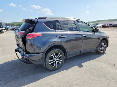 JTMZFREV7JJ204787 — 2018 Toyota RAV4, zdjęcie 3 z Copart 14.10.2026, Tył