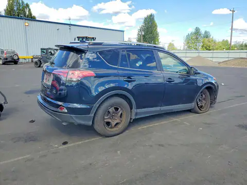 JTMBFREV2JD251340 — 2018 Toyota RAV4, ფოტო 3, Copart 14.10.2026, წინა ნაწილი