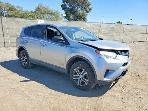 2018 Toyota RAV4 VIN 2T3ZFREV6JW415870 фото 4