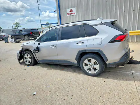 2019 TOYOTA RAV4 VIN 2T3W1RFV2KW015595 фото 2