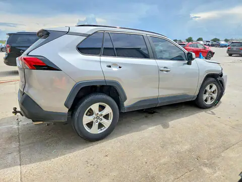 2019 TOYOTA RAV4 VIN 2T3W1RFV2KW015595 фото 3