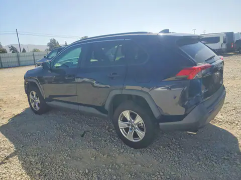 2T3P1RFV0KC010580 — 2019 Toyota RAV4, zdjęcie 2 z Copart 20.10.2026, Przód