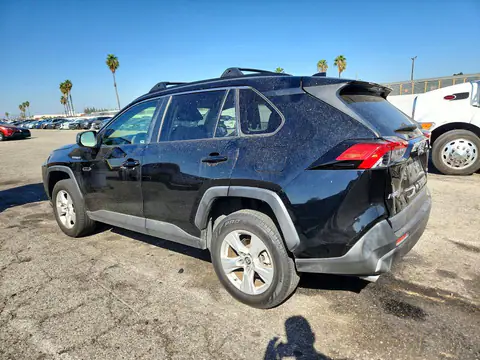 JTMLWRFV0KD015712 — 2019 Toyota RAV4, ფოტო 2, Copart 23.10.2026, წინა ნაწილი