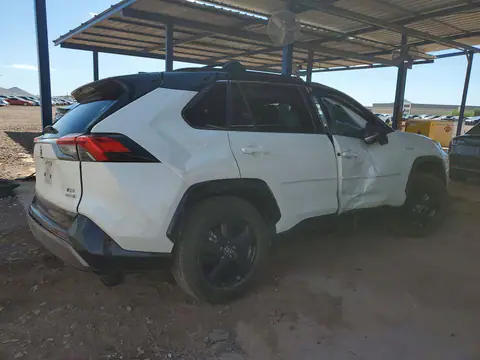 4T3EWRFV5LU006436 — 2020 Toyota RAV4, photo 3 from Copart 29.09.2026, All-over damage