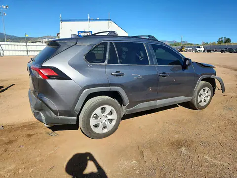2021 Toyota RAV4 VIN 2T3F1RFV0MC160106 фото 3