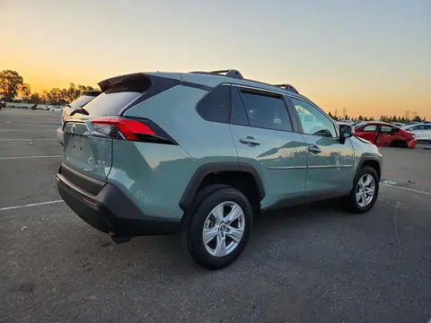 2021 Toyota RAV4 VIN 2T3W1RFV6MC090563 фото 3