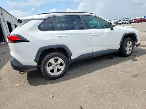 2021 TOYOTA RAV4 VIN 2T3W1RFV3MC142747 фото 3