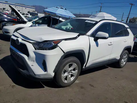 2T3W1RFV1MC109505 — 2021 Toyota RAV4, Lateral (Side), fotos antes de reparar