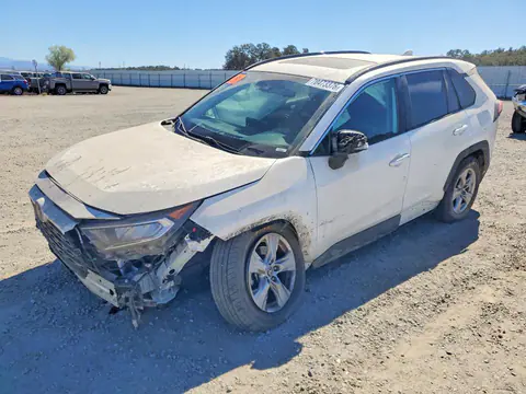 2021 Toyota RAV4 VIN 2T3P1RFV8MC246817 фото 1