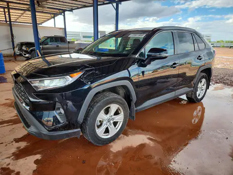 2T3P1RFV2MC166137 — 2021 Toyota RAV4, Подтопление (Water/Flood), фото до ремонта