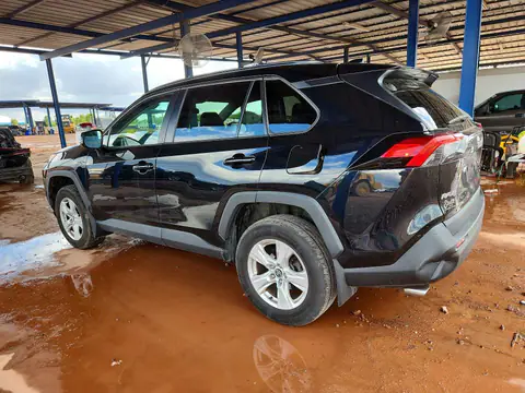 2T3P1RFV2MC166137 — 2021 Toyota RAV4, ფოტო 2, Copart 22.10.2026, დატბორვა