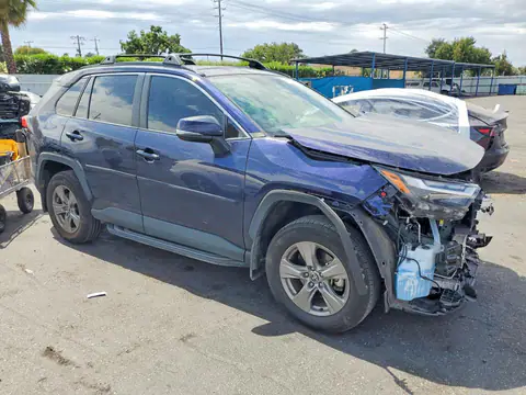 2T3P1RFV2RW483955 — 2024 Toyota RAV4, фото 4 с аукциона Copart 29.09.2026, Передняя часть