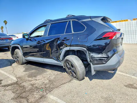 2T3W1RFV2RC255340 — 2024 Toyota RAV4, фото 2 с аукциона Copart 13.10.2026, Боковая часть