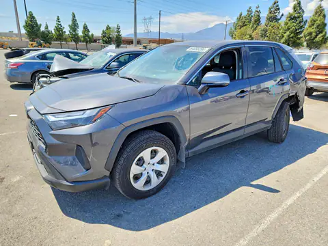 2T3K1RFV2SW421536 — 2025 Toyota RAV4, ЗАДНЯЯ ЧАСТЬ (Rear End), фото до ремонта