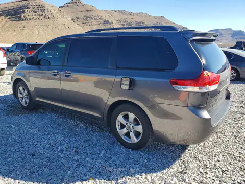 2012 TOYOTA SIENNA VIN 5TDKK3DCXCS206534 фото 2